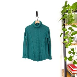 Vintage L.L. Bean 100% cotton cable knit turtleneck in teal size M